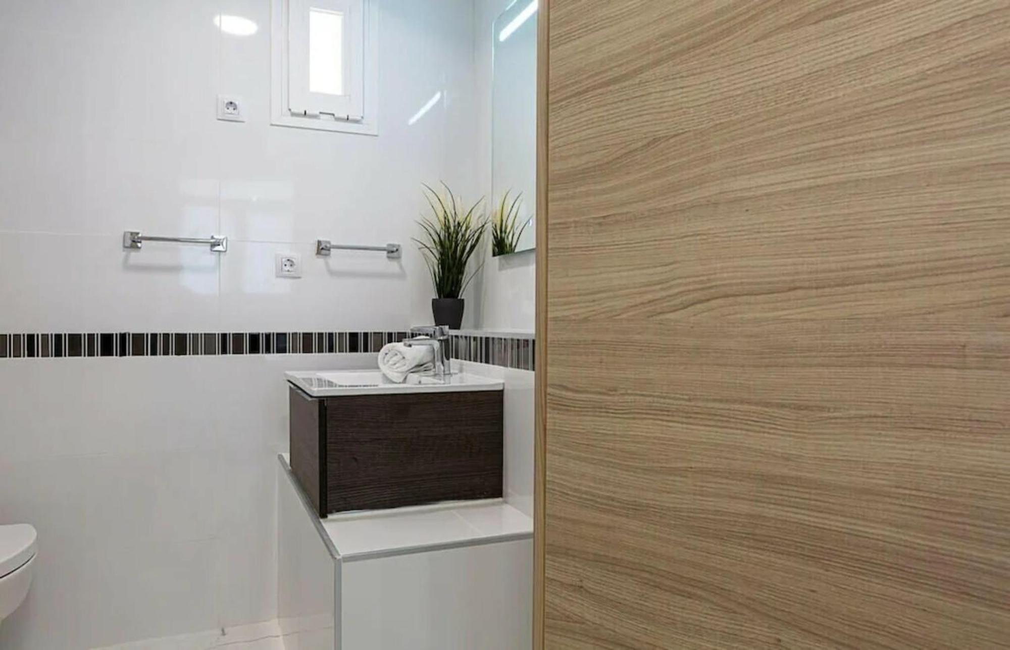 2Bedroom Duplex In Hortaleza Near Metro Madrid Ngoại thất bức ảnh