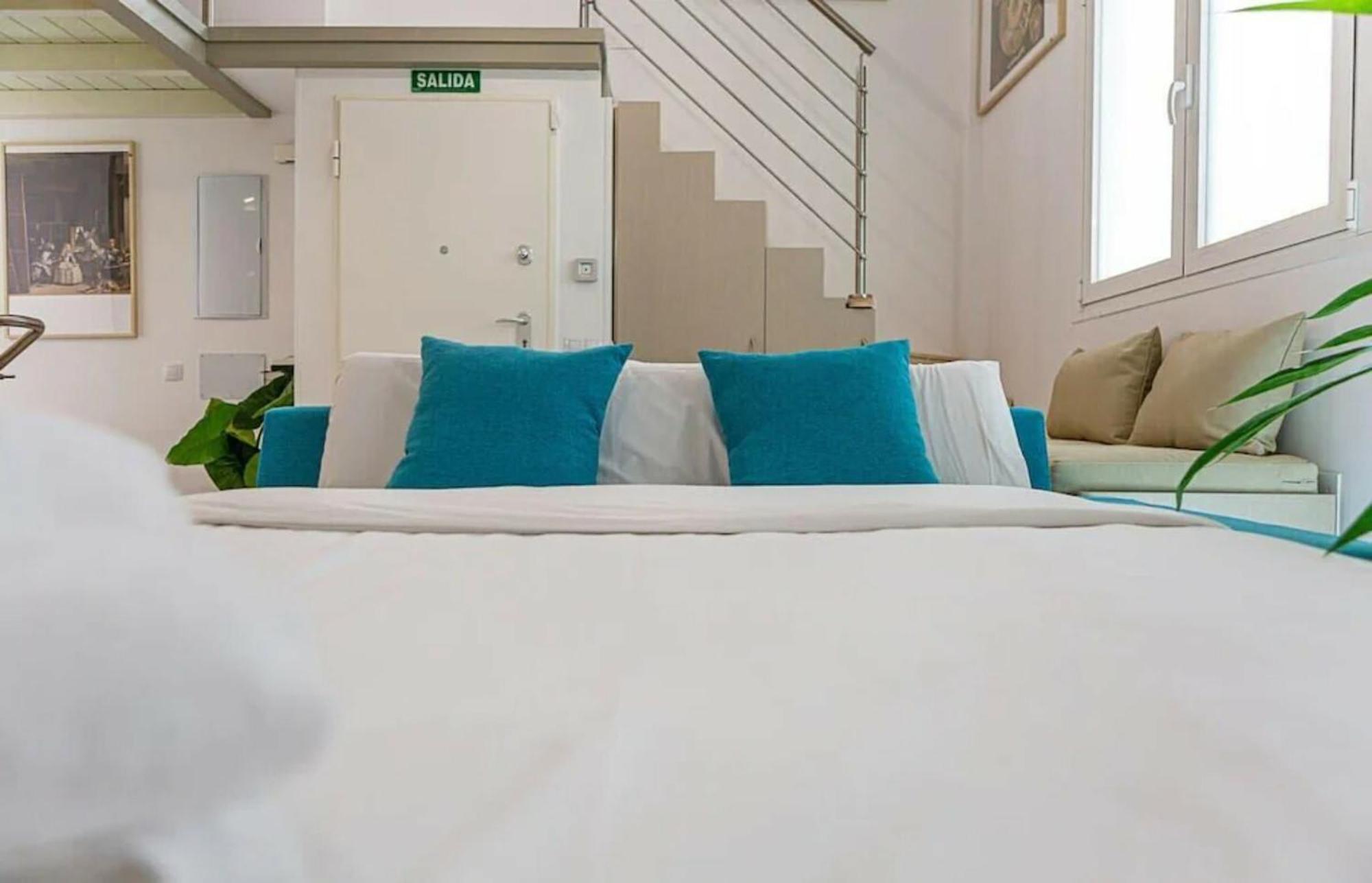 2Bedroom Duplex In Hortaleza Near Metro Madrid Ngoại thất bức ảnh